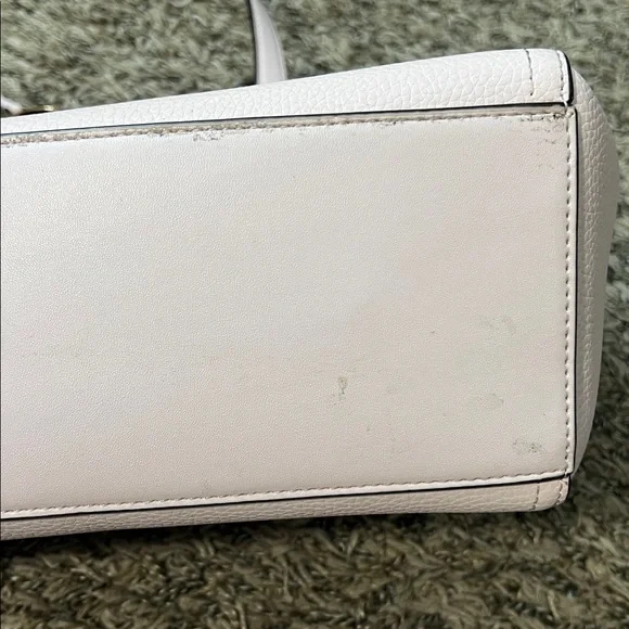 Michael Kors Blush Pink Tote with Two Matching Pouches - Picture 7 of 8